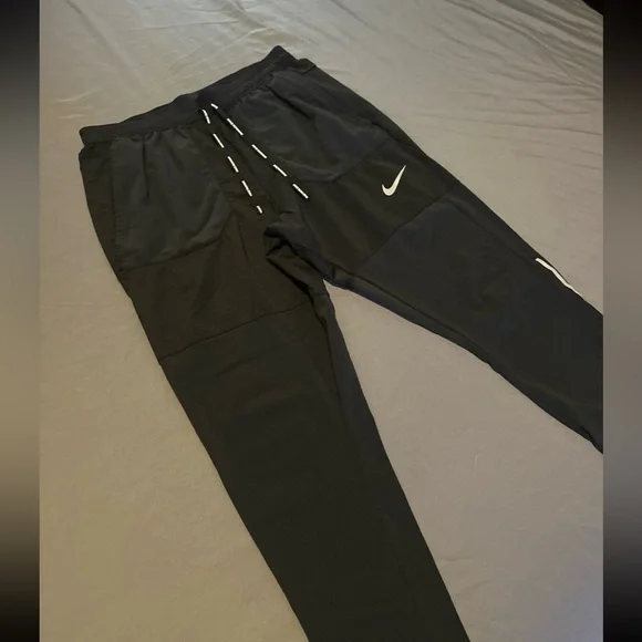 Black Nike Dri Fit Knit Running Pants Medium